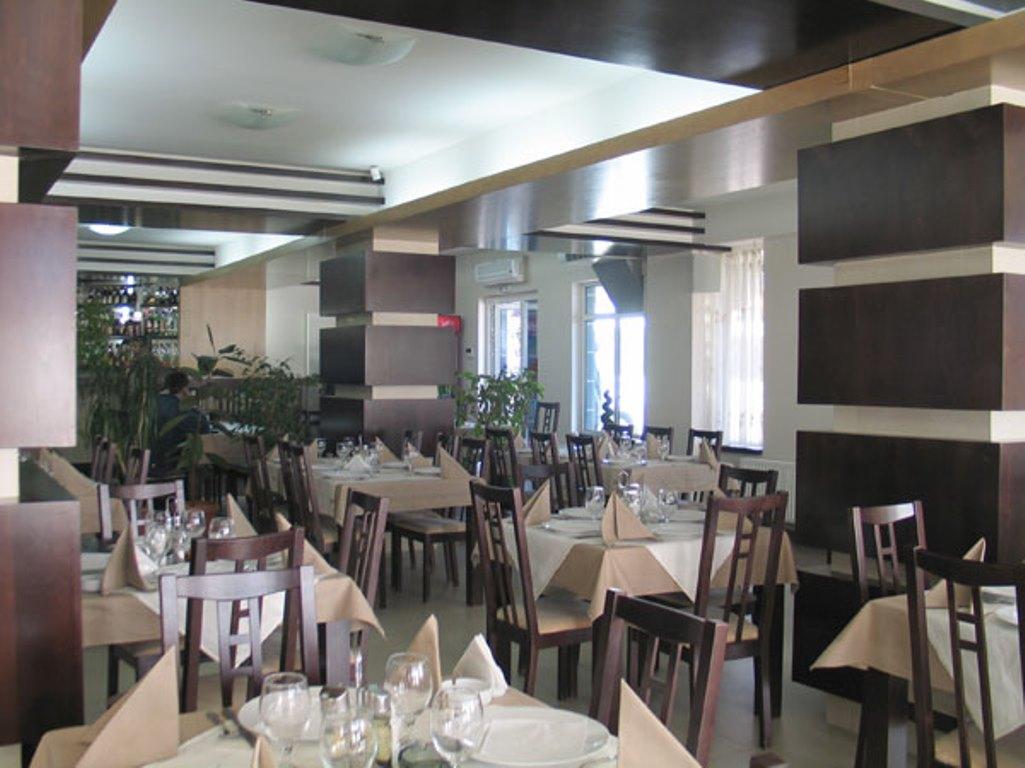 Euro House Hotel Baia Mare Restaurant photo