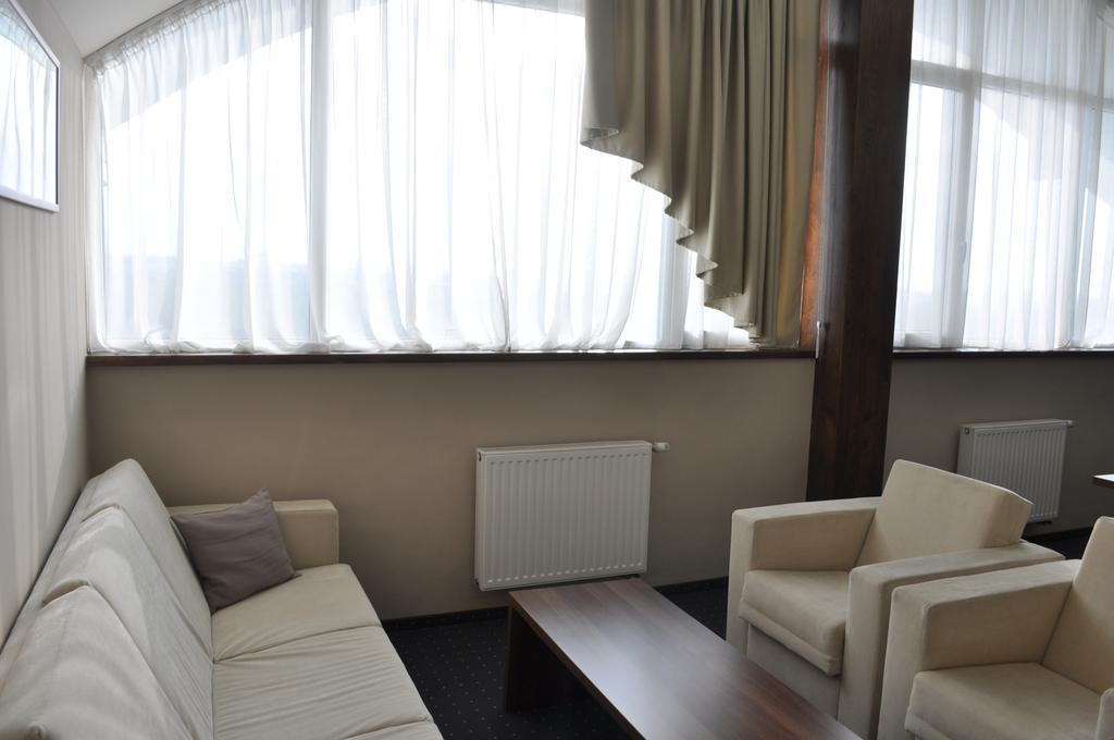 Euro House Hotel Baia Mare Room photo