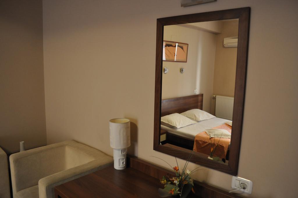 Euro House Hotel Baia Mare Room photo