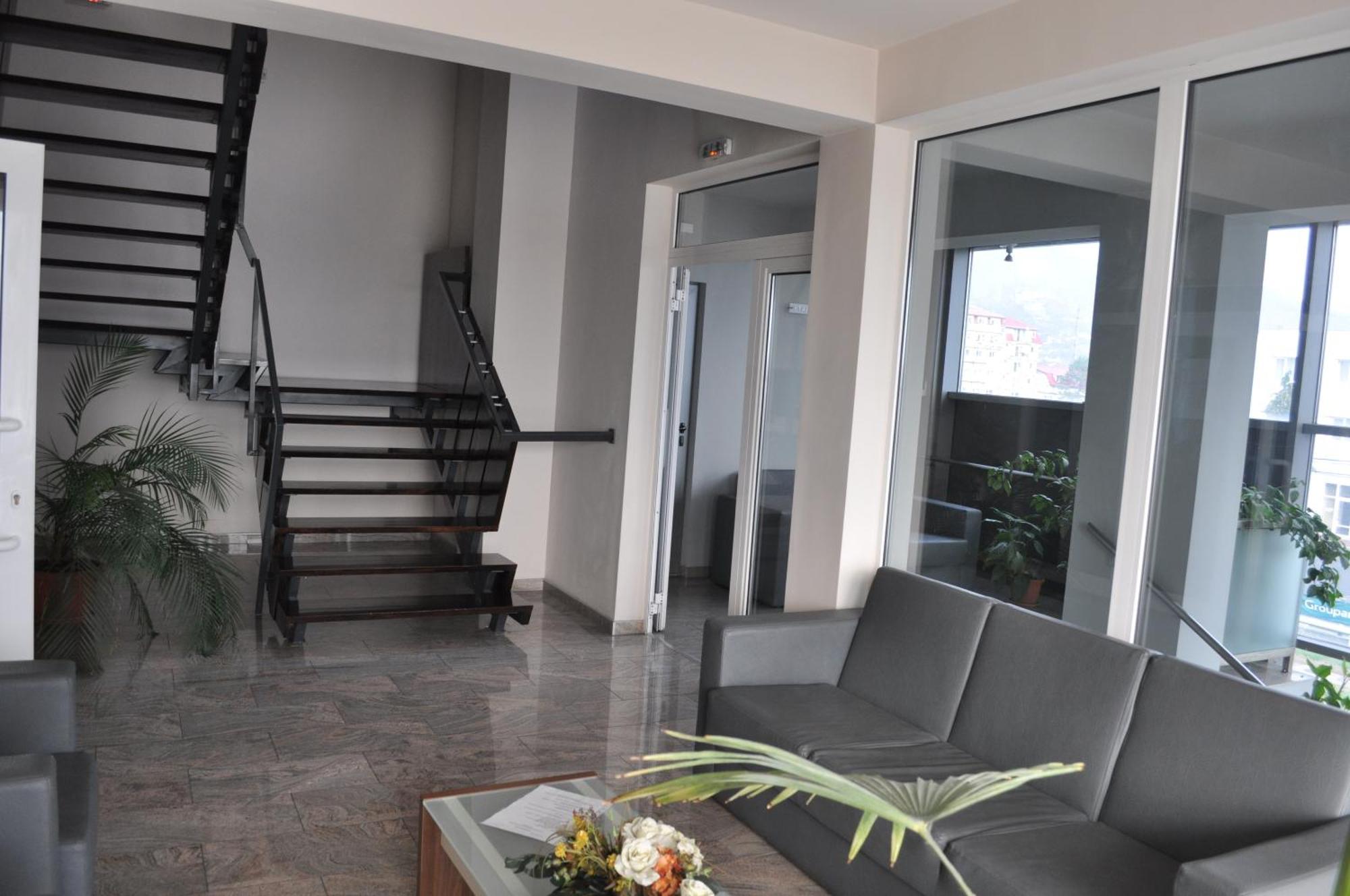 Euro House Hotel Baia Mare Exterior photo